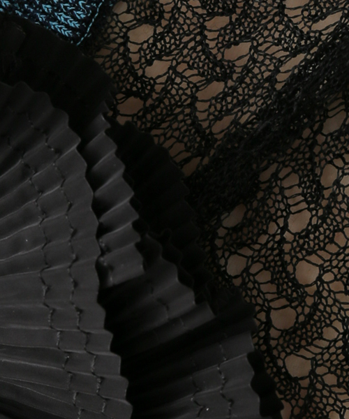 TOGA PULLA（トーガ　プルラ）の「TOGA PULLA LACE KNIT CARDIGAN TP251-X0204：カーディガン（ニット/セーター・レディース・ブラック・38）」の10枚目の写真