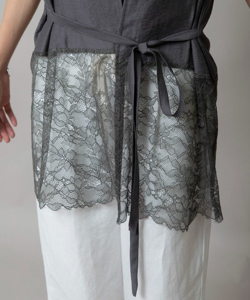 Munich（ミューニック）の「レースドッキングジレ（シャツ/ブラウス・レディース・ホワイト/ブラック/ダークグレー・FREE）」の6枚目の写真