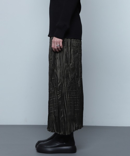 ROSE BUD(ローズバッド)の「サテンワッシャースカート(スカート・レディース・ライトグリーン/カーキ/ホワイト・ONE SIZE)」の5枚目の写真