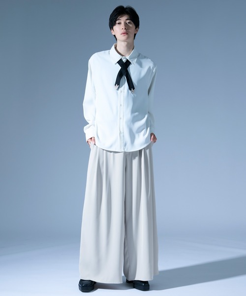 Ellno Loset（エルノロゼット）の「ノーブルクロスボウタイツキトロミシャツ/SETUP対応（シャツ/ブラウス・メンズ・ブルーグレー/オフホワイト/ブラック・MEDIUM/SMALL/LARGE）」の15枚目の写真