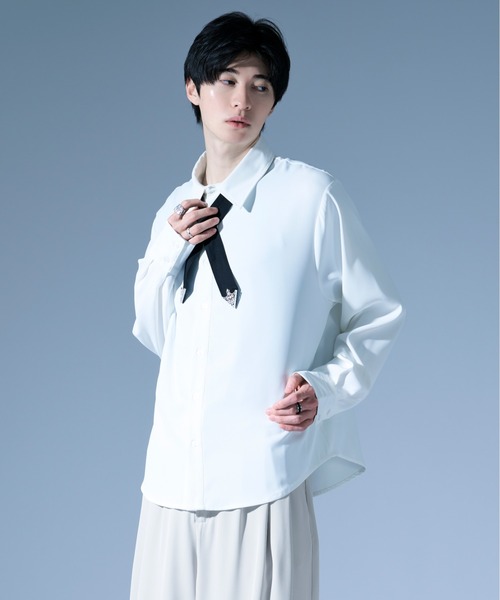 Ellno Loset（エルノロゼット）の「ノーブルクロスボウタイツキトロミシャツ/SETUP対応（シャツ/ブラウス・メンズ・ブルーグレー/オフホワイト/ブラック・MEDIUM/SMALL/LARGE）」の13枚目の写真