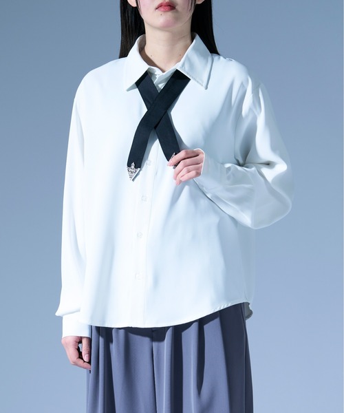 Ellno Loset（エルノロゼット）の「ノーブルクロスボウタイツキトロミシャツ/SETUP対応（シャツ/ブラウス・メンズ・ブルーグレー/オフホワイト/ブラック・MEDIUM/SMALL/LARGE）」の18枚目の写真