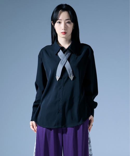 Ellno Loset（エルノロゼット）の「ノーブルクロスボウタイツキトロミシャツ/SETUP対応（シャツ/ブラウス・メンズ・ブルーグレー/オフホワイト/ブラック・MEDIUM/SMALL/LARGE）」の20枚目の写真