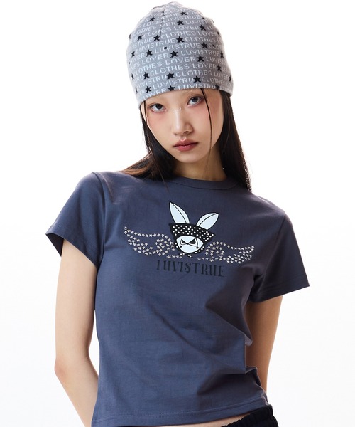 LUVISTRUE(ラヴイズトゥルー)の「IM RUBBIT TEE(Tシャツ/カットソー・レディース・ネイビー/チャコールグレー/ホワイト/バーガンディー・FREE)」の3枚目の写真