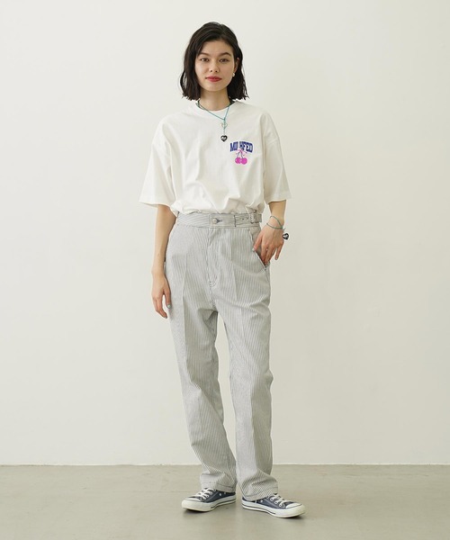 MILKFED.(ミルクフェド)の「CHERRY AND RIBBON WIDE S/S TEE(Tシャツ/カットソー・レディース・レッド/ホワイト/ライトパープル/チャコール・L/M)」の6枚目の写真