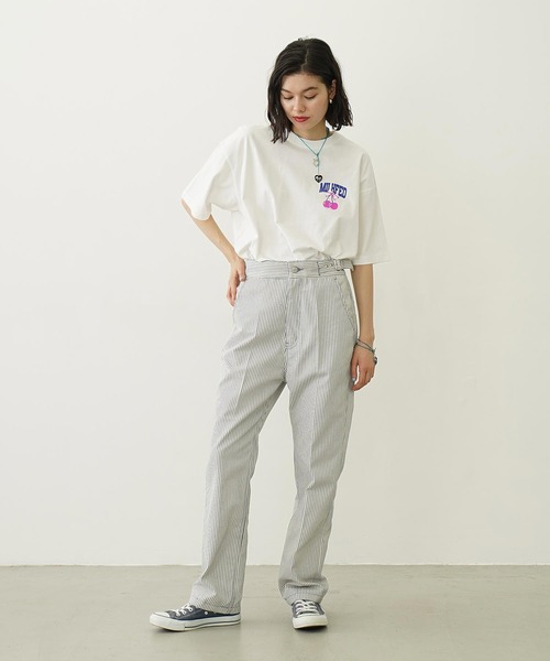 MILKFED.(ミルクフェド)の「CHERRY AND RIBBON WIDE S/S TEE(Tシャツ/カットソー・レディース・レッド/ホワイト/ライトパープル/チャコール・L/M)」の7枚目の写真