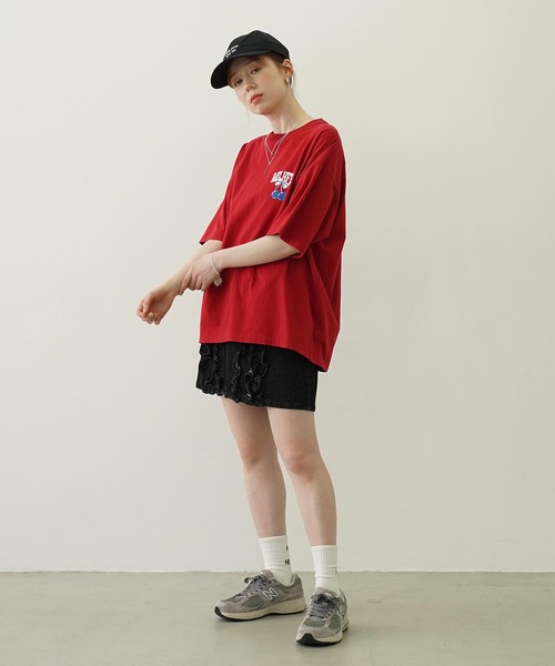 MILKFED.(ミルクフェド)の「CHERRY AND RIBBON WIDE S/S TEE(Tシャツ/カットソー・レディース・レッド/ホワイト/ライトパープル/チャコール・L/M)」の16枚目の写真