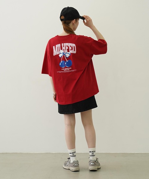 MILKFED.(ミルクフェド)の「CHERRY AND RIBBON WIDE S/S TEE(Tシャツ/カットソー・レディース・レッド/ホワイト/ライトパープル/チャコール・L/M)」の20枚目の写真