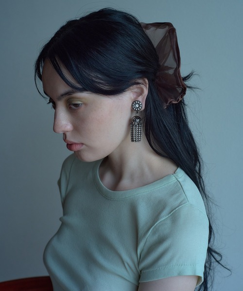 IRIS47（イリスフォーセブン）の「【IRIS 47】palace crystal fringe earring/パレス クリスタル フリンジ イヤリング BO162（イヤリング・レディース・ブラック/シルバー・FREE）」の11枚目の写真