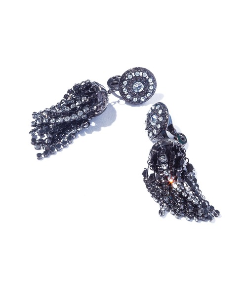 IRIS47（イリスフォーセブン）の「【IRIS 47】palace crystal fringe earring/パレス クリスタル フリンジ イヤリング BO162（イヤリング・レディース・ブラック/シルバー・FREE）」の5枚目の写真