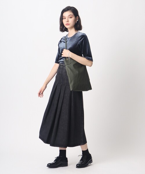 TOFF&LOADSTONE（トフアンドロードストーン）の「Sack minimal（ザック ミニマル）（ショルダーバッグ・レディース・カーキ/ライトグレー系9/ブラック・00）」の12枚目の写真