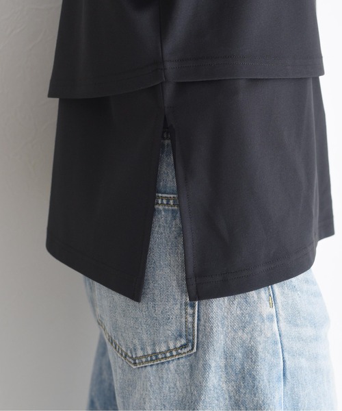 新品　今季　新作　エイミーロウ　Eimee LawカレッジロゴZIPトップス セール】テキストプリント ハーフZIPトップス（Tシャツ