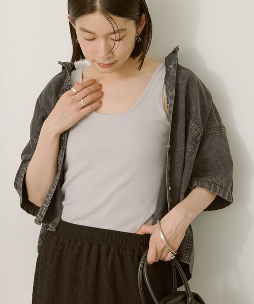 AMERICAN HOLIC(アメリカンホリック)の「リブタンクトップ(タンクトップ・レディース・モカ/ライトグレー/ブラック/ピンク・M/L)」の19枚目の写真