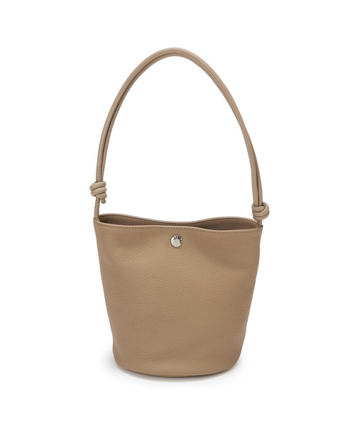Breath TOPKAPI(ブレストプカピ)の「【Breath TOPKAPI】【新色追加】シュリンクレザー ノットハンドル 2way ショルダーバッグ(ショルダーバッグ・レディース・ブラック/グレイッシュベージュ/ホワイト/グリーン/イエロー/グレイッシュブルー/シルバー/クリーム/オレンジ・FREE)」の18枚目の写真