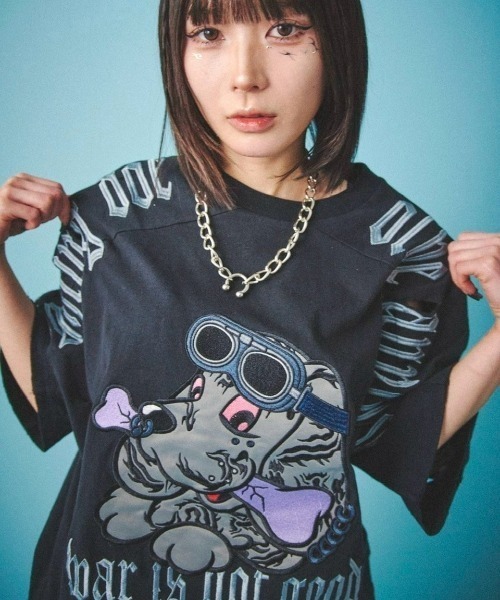 GALFY/ガルフィー/病みに染まりし反戦Tシャツ（Tシャツ