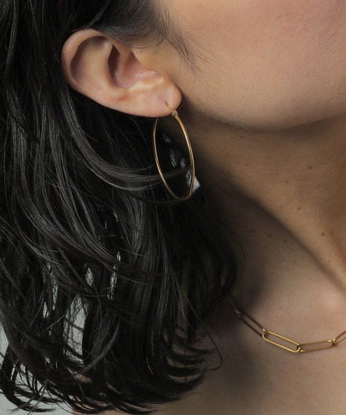 ORLEAN(オルレアン)の「【ORLEAN】シンプルフープピアス 4cm(ピアス(両耳用)・レディース・シルバー/ゴールド・フリー)」の5枚目の写真