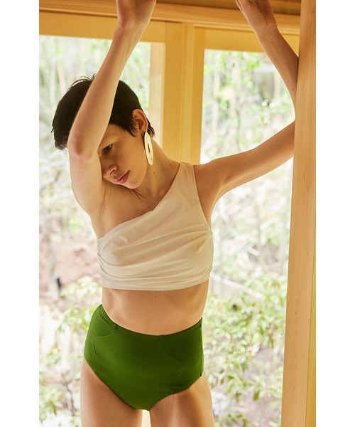 TUCK ONE SHOULDER SWIM WEAR（水着）｜OMMO（オーエムエムオー