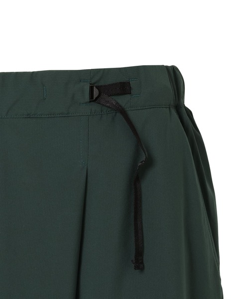 NANGA(ナンガ)の「EXCURSION WIDE PANTS W/エクスカーションワイドパンツ( ウィメンズ)(その他パンツ・レディース・グリーン/ブラック・S/M/L)」の14枚目の写真