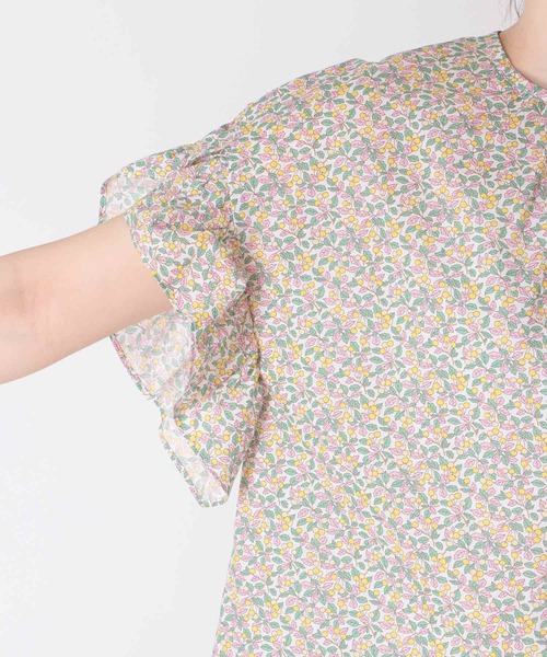 Jines（ジネス）の「リバティリーフプリント フリルスリーブブラウス（シャツ/ブラウス・レディース・ブルー/ピンク・38）」の19枚目の写真