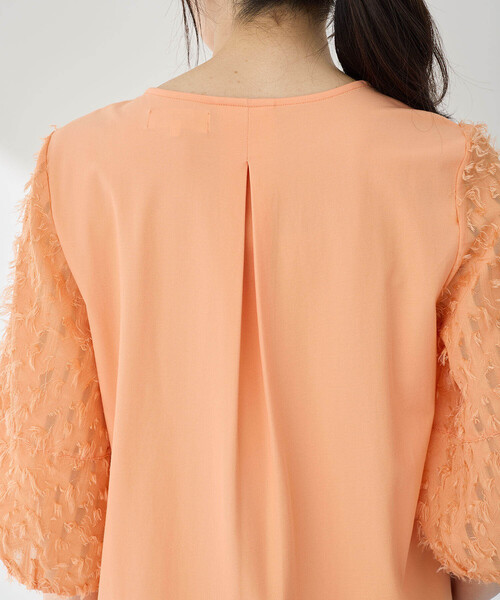 A/C DESIGN BY ALPHA CUBIC（エーシーデザインバイアルファキュービック）の「【接触冷感・UVカット】カットジャガード切替えプルオーバー（Tシャツ/カットソー・レディース・オレンジ/オフホワイト/ブラック・M/L）」の17枚目の写真