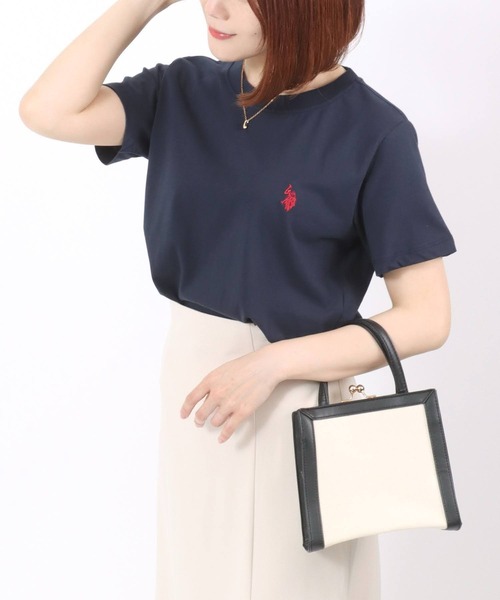 U.S. POLO ASSN.(ユーエスポロアッスン)の「U.S.POLO ASSN.(ユーエスポロアッスン)ブランドロゴワンポイント刺繍 無地・ボーダー柄Tシャツ レディース(Tシャツ/カットソー・レディース・ピンク/ブルー系その他/ピンク系その他/オフホワイト/グリーン系その他/ネイビー/ホワイト系その他/ライム・L/M)」の5枚目の写真
