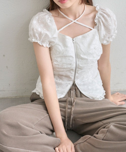 OLIVE des OLIVE（オリーブデオリーブ）の「【デコルテ綺麗見え】ダブルジップオフショルブラウス（シャツ/ブラウス・レディース・ブラウン/ブラック/オフホワイト/グレー・FREE）」の14枚目の写真