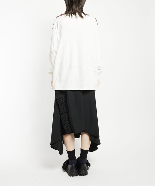 gomme（ゴム）の「ファミリーツリーJQ　バルーンＴ（Tシャツ/カットソー・レディース・ホワイト/ブラック/グレー・MEDIUM）」の9枚目の写真