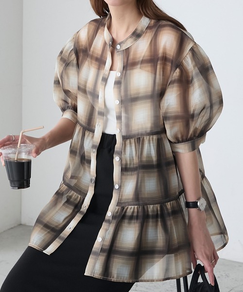 BONLECILL(ボンルシール)の「アソート柄シアーティアードバンドカラーブラウス(シャツ/ブラウス・レディース・ネイビー/ブラウン/ブラック/ブルー・FREE)」の3枚目の写真