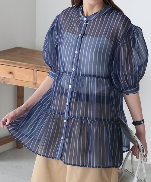 BONLECILL(ボンルシール)の「アソート柄シアーティアードバンドカラーブラウス(シャツ/ブラウス・レディース・ネイビー/ブラウン/ブラック/ブルー・FREE)」の20枚目の写真