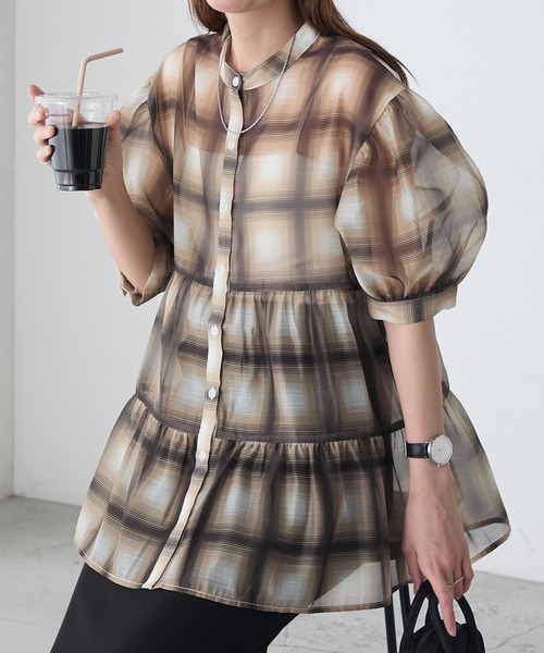 BONLECILL(ボンルシール)の「アソート柄シアーティアードバンドカラーブラウス(シャツ/ブラウス・レディース・ネイビー/ブラウン/ブラック/ブルー・FREE)」の9枚目の写真