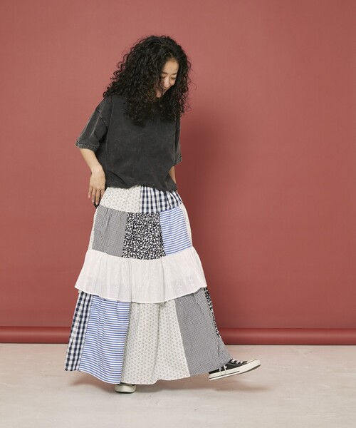 Freada（フリーダ）の「Freada/フリーダ パッチワーク フリルスカート（スカート・レディース・ブラック/レッド・ONE SIZE）」の6枚目の写真