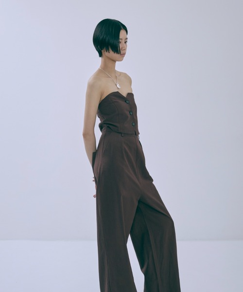 EN NEUME(エンノイム)の「Heritage Bandeau Jumpsuit(サロペット/オーバーオール・レディース・ブラウン/イエロー・1/0)」の9枚目の写真