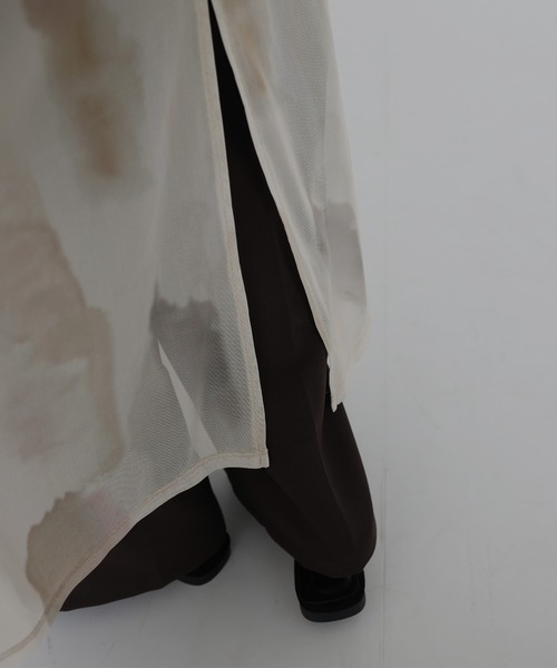 hellam(へラム)の「ニュアンスシアーキャミワンピース(ワンピース・レディース・ブラックミックス/アイボリー/ブラック・FREE)」の22枚目の写真