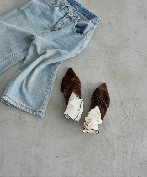 THE YOn（ザヨン）の「ツイストドレープアッパーベロアサンダル（サンダル・レディース・ピンク/ブラウン/グリーン・37/38/39）」の21枚目の写真