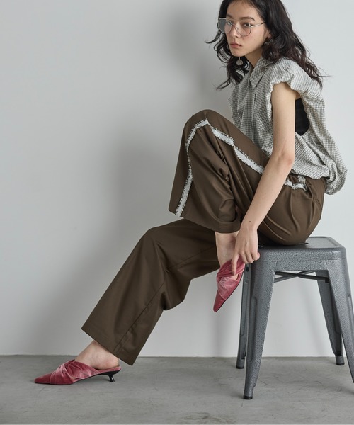 THE YOn（ザヨン）の「ツイストドレープアッパーベロアサンダル（サンダル・レディース・ピンク/ブラウン/グリーン・37/38/39）」の12枚目の写真