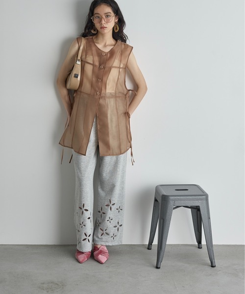 THE YOn（ザヨン）の「ツイストドレープアッパーベロアサンダル（サンダル・レディース・ピンク/ブラウン/グリーン・37/38/39）」の14枚目の写真