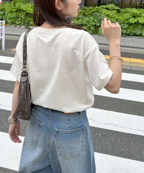 DISCOAT(ディスコート)の「【ユニセックス】ヴィンテージロックTシャツ(Tシャツ/カットソー・レディース・チャコールグレー/オフホワイト・SMALL/FREE)」の8枚目の写真