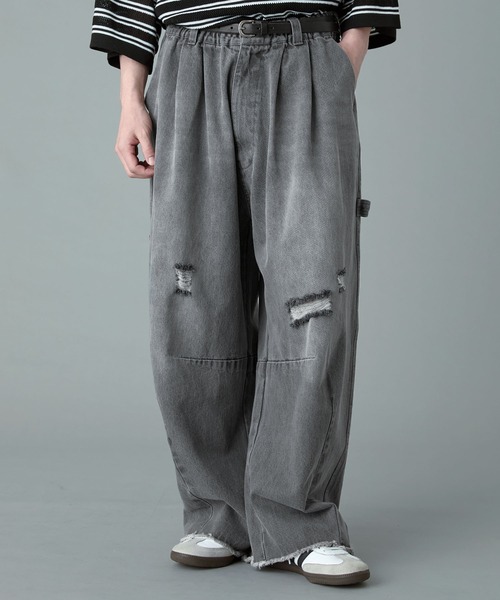 RUUBON(ルーボン)の「【RUUBON】painter curve damage denim pants / ペインターカーブダメージデニムパンツ(デニムパンツ・メンズ・グレー/ダークグレー・S/M/L)」の3枚目の写真
