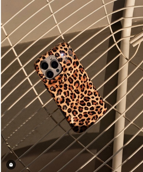 iPhone・スマホケース urbansophistication The Puffer Case Leopard The Puffer Case® - Devil in Red | Urban Sophistication