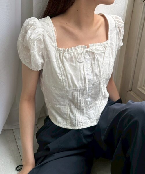 OLIVE des OLIVE（オリーブデオリーブ）の「コンパクトガーリーブラウス（シャツ/ブラウス・レディース・サックスブルー/イエロー/オフホワイト・FREE）」の4枚目の写真