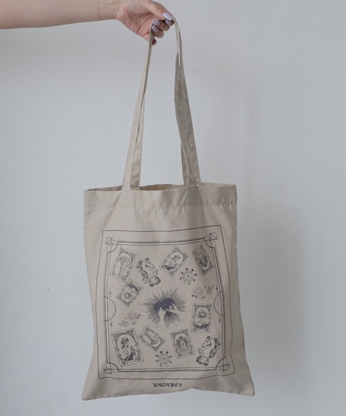 VACANCY（ヴァカンシー）の「【5周年記念】オリジナルタロット風トートバッグ（トートバッグ・レディース・ブラック/レッド/ブルー/アイボリー・FREE）」の10枚目の写真