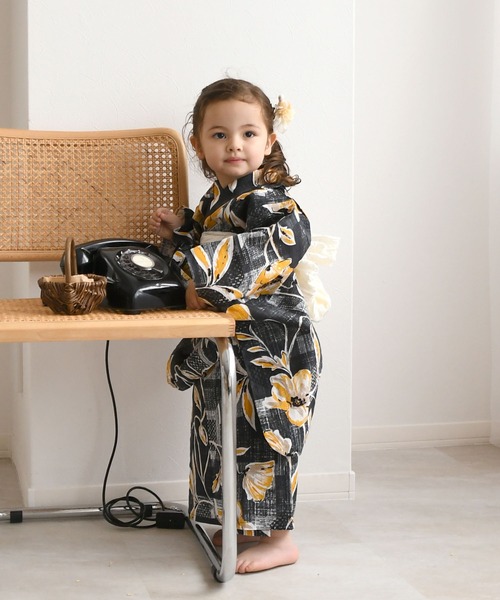 utatane（ウタタネ）の「キッズ浴衣3点セット ニコアンティーク かすれアネモネ ブラック×マスタード（浴衣・キッズ・ブラック・100cm/110cm/120cm/130cm）」の10枚目の写真