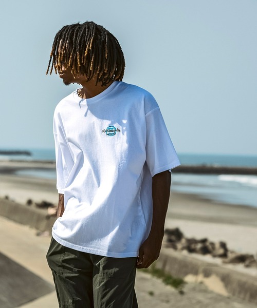 Mark Gonzales(マーク・ゴンザレス)の「【WEB・直営店限定】MARK GONZALES ARTWORK COLLECTION(マーク ゴンザレス)バックプリント バックロゴ 半袖Tシャツ ロゴTシャツ 3type/4colors(Tシャツ/カットソー・メンズ・ホワイト系1/ホワイト系2/ホワイト系3/ブラック系1/ブラック系2/ブラック系3/グリーン系1/グリーン系2/グリーン系3/ブルー系1/ブルー系2/ブルー系3・M/L/XL)」の16枚目の写真