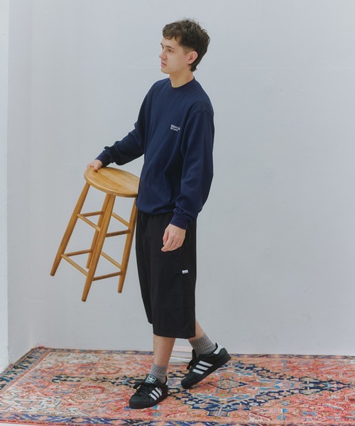 MAISON CLUB(メゾンクラブ)の「【MAISON CLUB】Odd Length Over Cargo Pants KKP/ 七分丈オーバーカーゴパンツ クロップドパンツ(カーゴパンツ・メンズ・グレー/ブラック/カーキ・M/L/XL)」の7枚目の写真