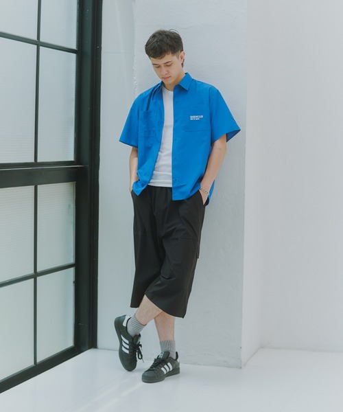 MAISON CLUB(メゾンクラブ)の「【MAISON CLUB】Odd Length Over Cargo Pants KKP/ 七分丈オーバーカーゴパンツ クロップドパンツ(カーゴパンツ・メンズ・グレー/ブラック/カーキ・M/L/XL)」の6枚目の写真