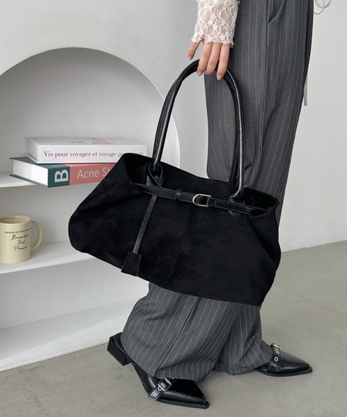 セール】ベルトデザインフェイクスエードバッグ（ショルダーバッグ