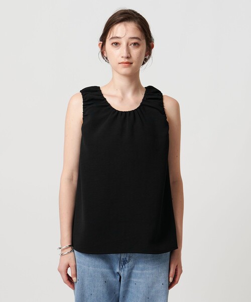 UNITED ARROWS(ユナイテッドアローズ)の「COMFY ギャザーノースリーブブラウス -吸水速乾 UVカット ウォッシャブル-(シャツ/ブラウス・レディース・オフホワイト/ブラック・FREE)」の9枚目の写真