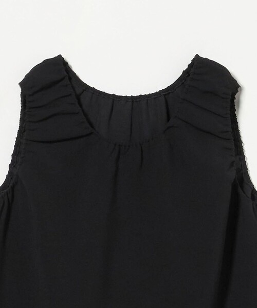 UNITED ARROWS(ユナイテッドアローズ)の「COMFY ギャザーノースリーブブラウス -吸水速乾 UVカット ウォッシャブル-(シャツ/ブラウス・レディース・オフホワイト/ブラック・FREE)」の20枚目の写真