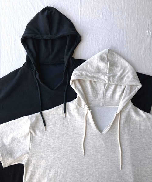 Q(キュー)の「ビッグサイズマキシロングワンピース(ワンピース・レディース・オートミール/ブラック・MEDIUM)」の6枚目の写真