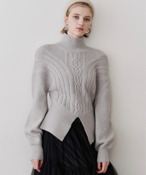 TEN by LA BELLE ETUDE】ケーブル柄ペプラムニット（ニット/セーター